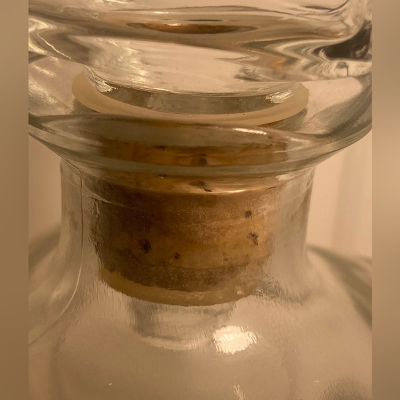 Vintage MCM Seagram clear Glass Square Liquor Decanter Etched logo cube Stopperq - Picture 9 of 16